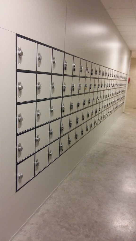 casiers de distribution de linge DOMO