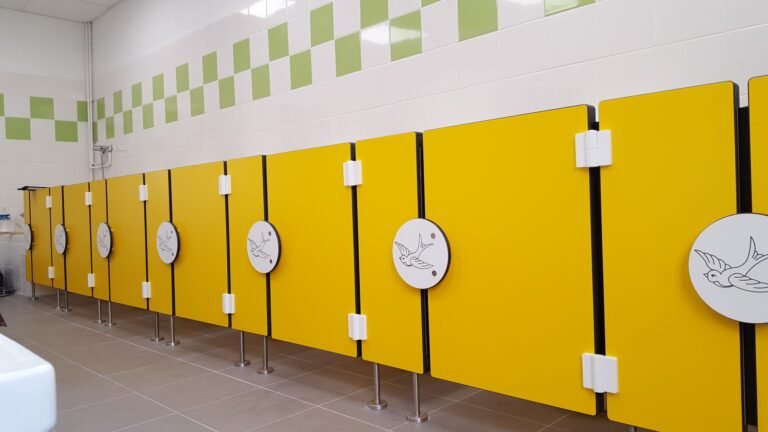 Cabines sanitaires enfants